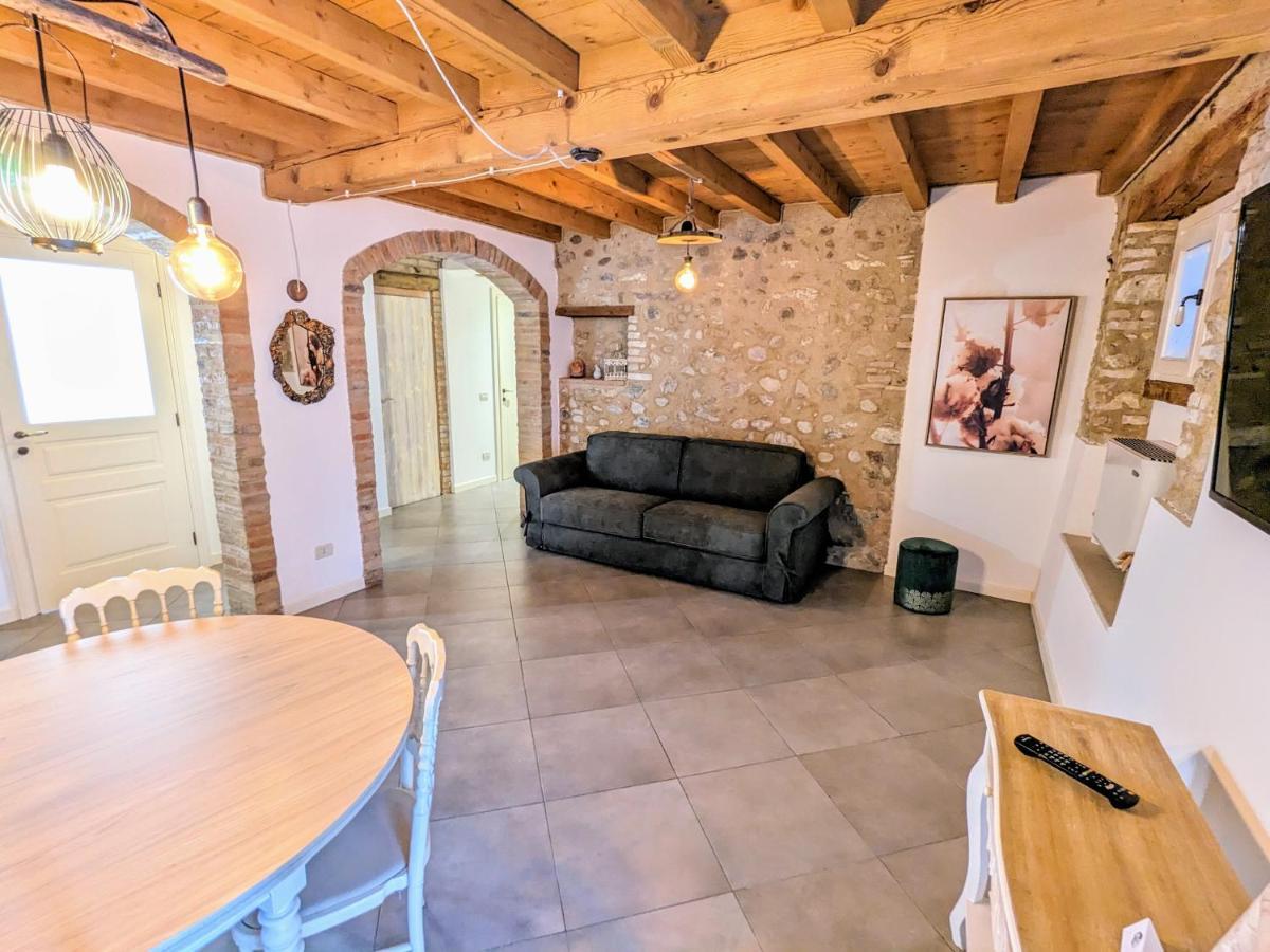 ペスキエーラ・デル・ガルダ Casal Del Pigno Bed & Breakfast エクステリア 写真